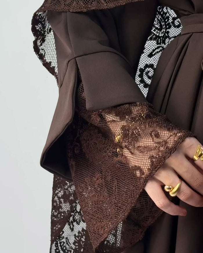 Ayla Abaya